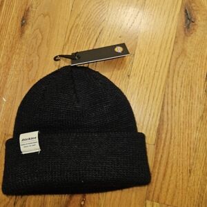 Dickies Classic Black Cuffed Beanie